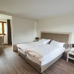 Hotell Domaine De La Sauge 3*