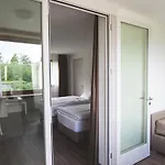 Hotell Domaine De La Sauge 3*
