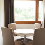 Hotell Domaine De La Sauge 3*
