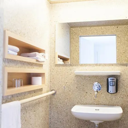 Hotel Domaine De La Sauge 3*