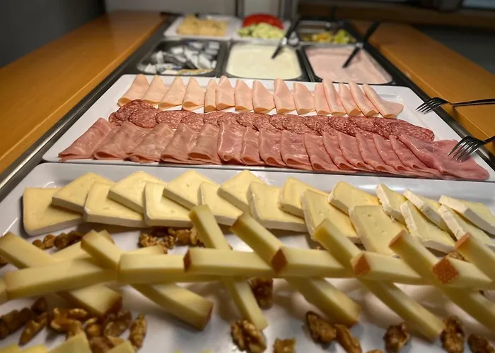 酒店 Domaine De La Sauge 3*