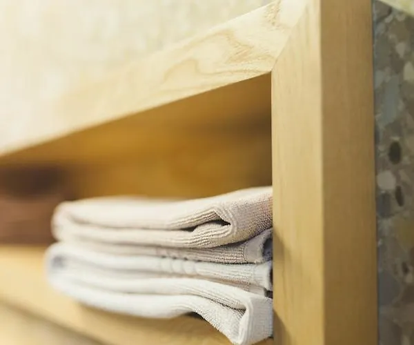 Domaine De La Sauge 3* 屈德勒凡