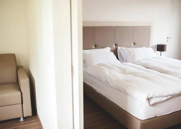 酒店 Domaine De La Sauge 3*