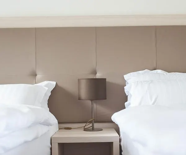 酒店 Domaine De La Sauge 3*