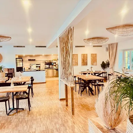 Domaine De La Sauge Cudrefin