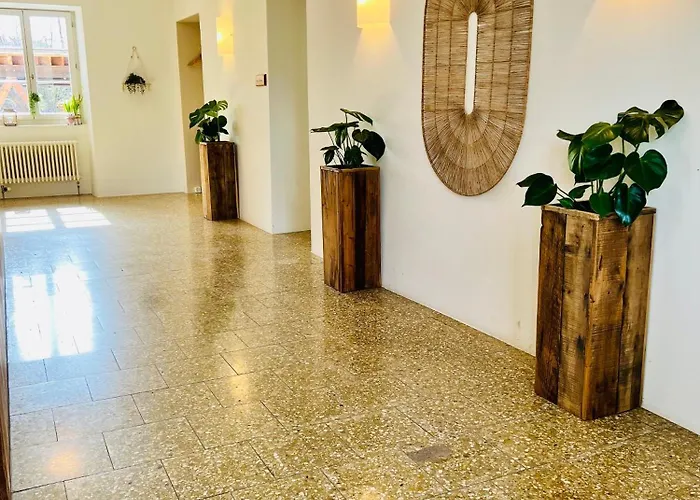 Отель Domaine De La Sauge Cudrefin