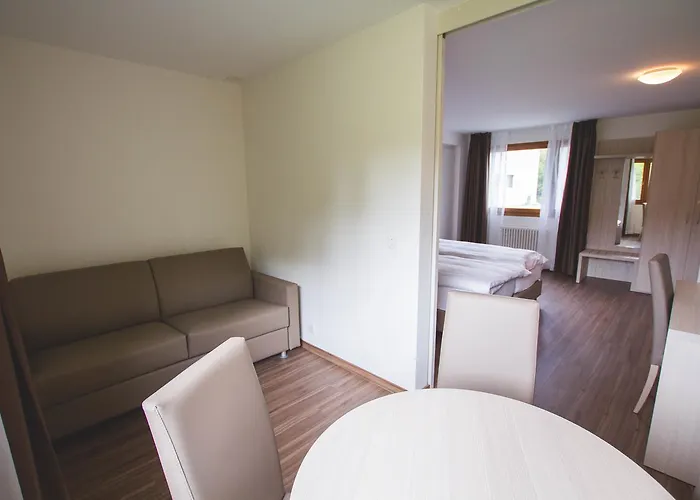 Отель Domaine De La Sauge 3*